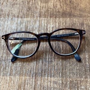 Tom Ford TF5401 glasses